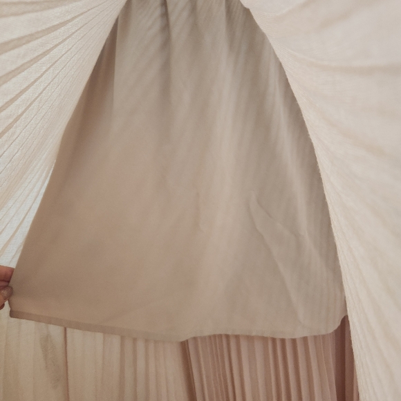 BCBGMaxAzria Estel Maxi Pleated Maxi Skirt Bare Pink XXS - Picture 6 of 9